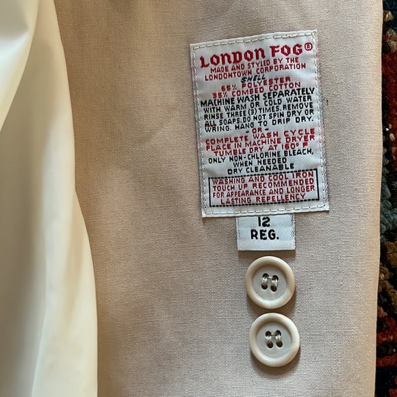 Vintage Double Breasted London Fog Trench Coat - Picture 11 of 11